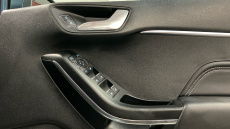 Ford Fiesta 1.0 EcoBoost Hybrid mHEV 155 Vignale Edition 5dr Petrol Hatchback